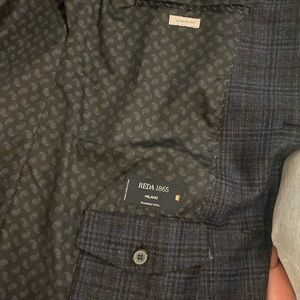 100% wool men’s wharehouse Joseph Abboud sports coat. Beautiful plaid detail.